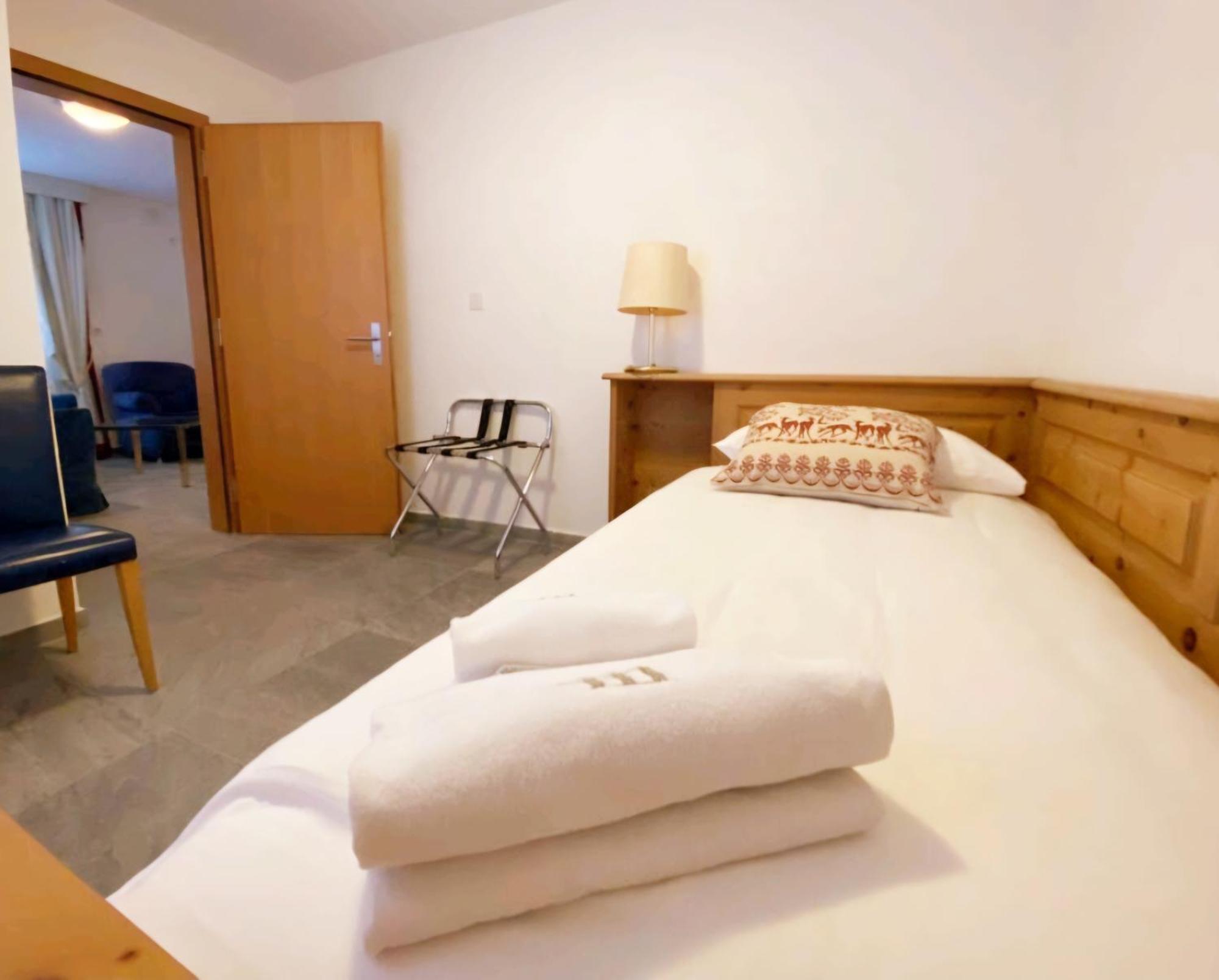 Chesa Bernina Apartment Samedan Ngoại thất bức ảnh